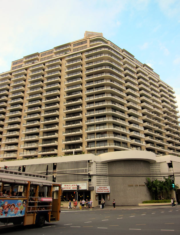 square-bldg